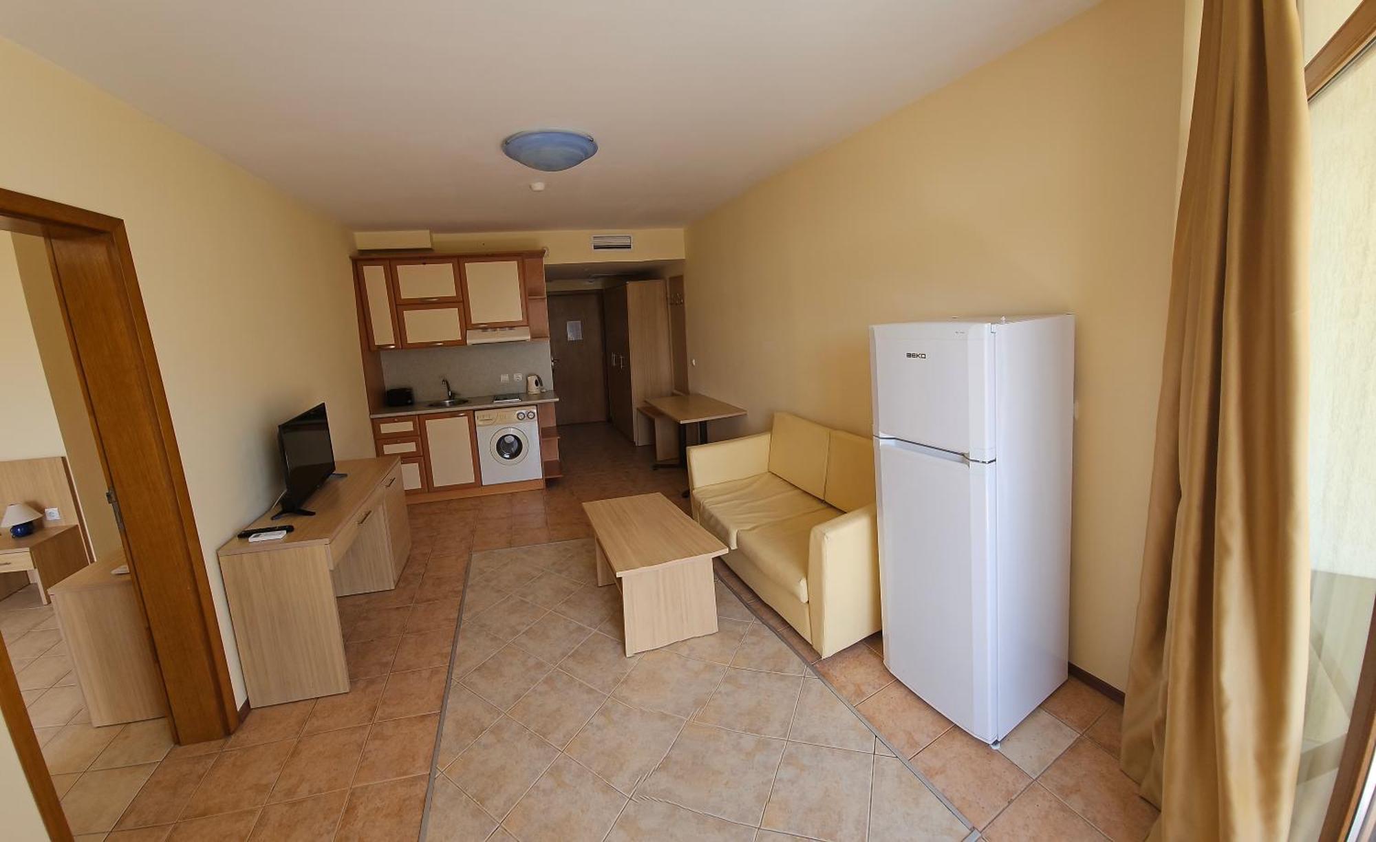 Kaya Apartments Pantai Sunny Bagian luar foto