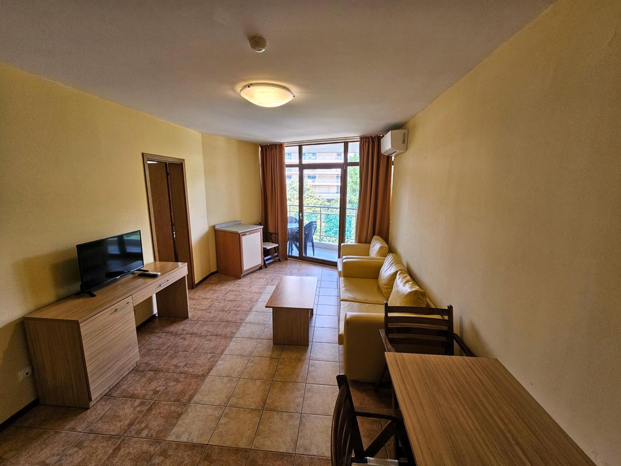 Kaya Apartments Pantai Sunny Bagian luar foto